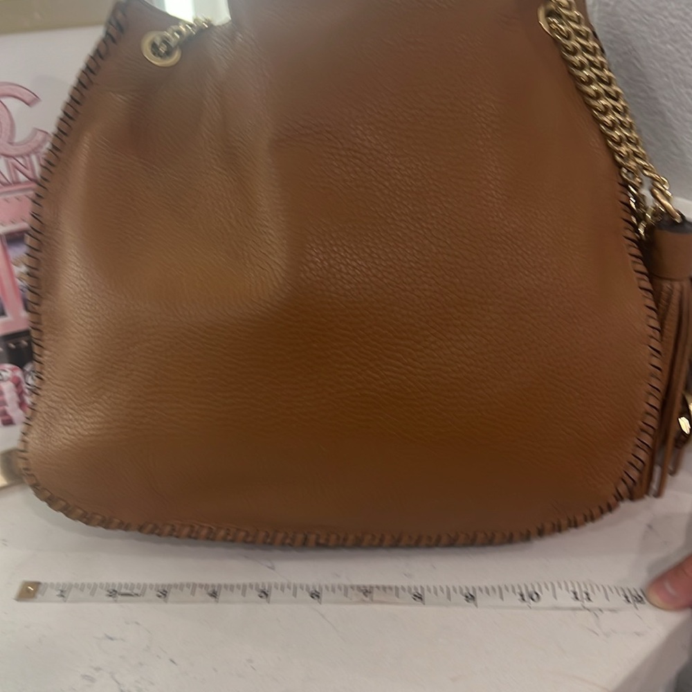 Michael Michael kors leather EUC Whip Stitching Tassel Gold hardware - Picture 14 of 17